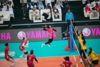 Tim voli putri Jakarta Electric PLN saat bertanding melawan Gresik Petrokimia Pupuk Indonesia pada Putaran Kedua PLN Mobile Proliga 2025 di GOR Jalak Harupat, Bandung, Minggu (9/2)