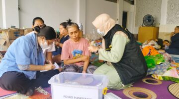 Dinas Kesehatan Berikan Bantuan Medis Kepada Korban Banji Di Tangerang