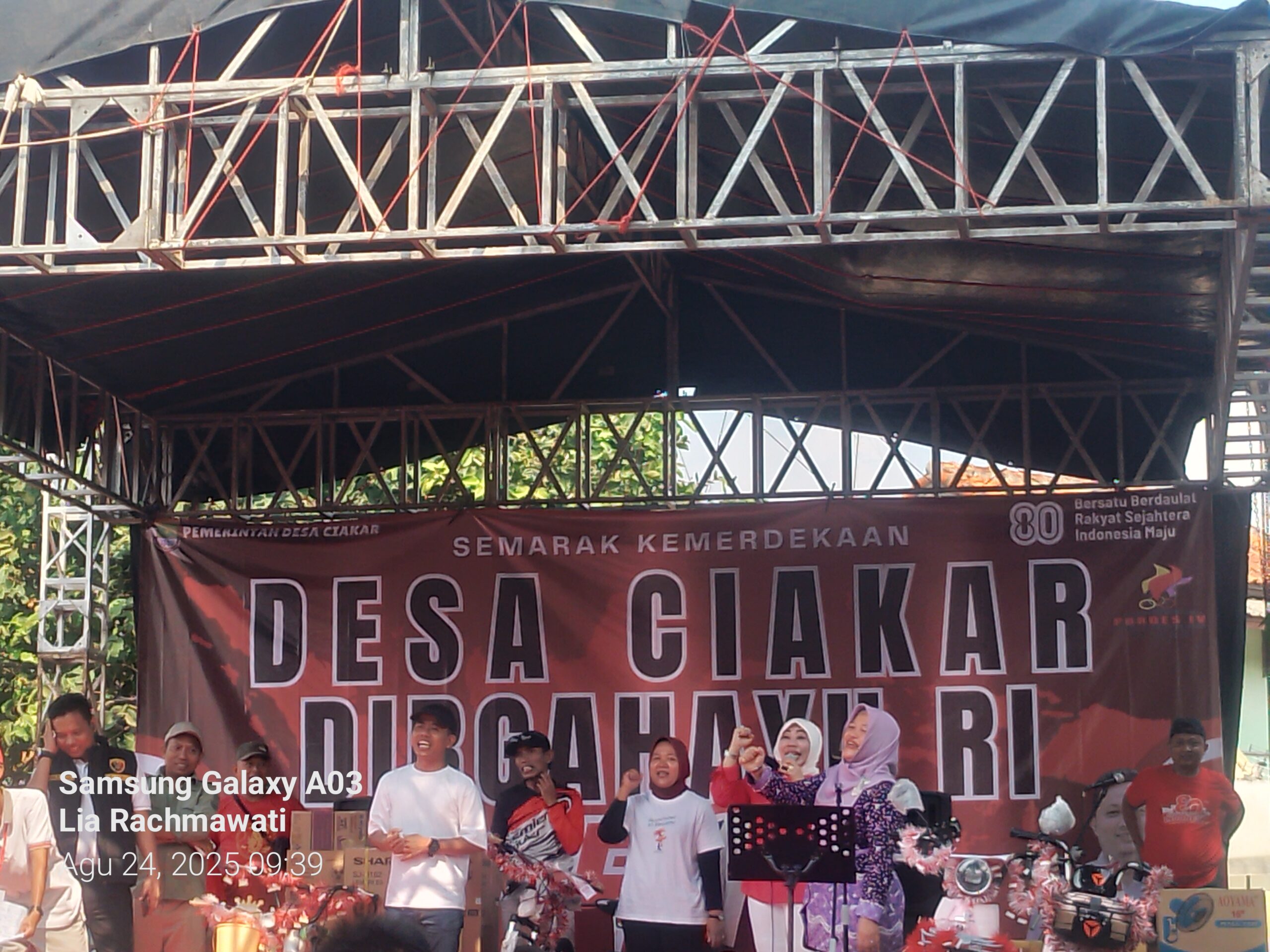 Karnaval Kemerdekaan Jalan Sehat Desa Ciakar Dan Peresmian Koperasi ...