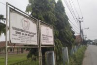 Sekolah swasta Daan Mogot Kecamatan Solear kini kosong tak ada kehidupan ditinggalkan