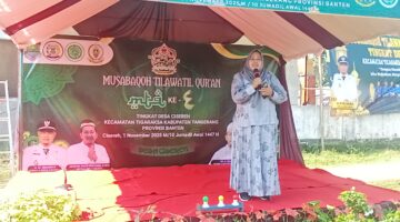 Wulan Rita Sari Sekcam Tigaraksa Buka MTQ Ke-IV Desa Cisereh.