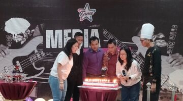 Share the Fame, Share the Kindness: Momen Anniversary 13 Tahun Fame Hotel Gading Serpong