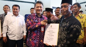 Perkuat Ketahanan Pangan, Bupati Tangerang Serahkan Bantuan Alsintan Kepada Kelompok Tani