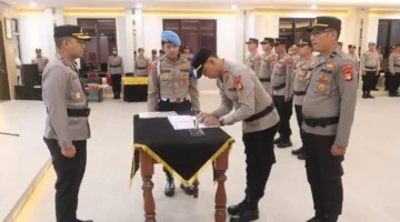 Kapolres Tangerang Selatan Pimpin Sertijab Tiga Pejabat Utama Polres Tangerang Selatan