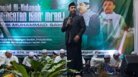 Lurah Binong Hadiri Isra' Mi'raj Di Masjid Al-Hidayah: Ratusan Warga Babakan Antusias Peringatinya
