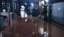 Warga Binong  Keluhkan Air Kali Berwarna Coklat, Diduga Terkait Proyek Pembangunan di Curug Wetan