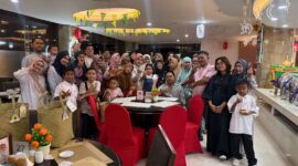 Keluarga Besar Pupus & Suci Gelar Buka Puasa Bersama di Hotel Yasmin Binong