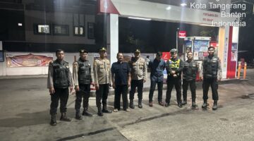 Isu Kenaikan BBM Memanas, Polres Metro Tangerang Kota Turun Jaga SPBU