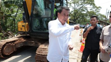 Bupati Tangerang Tinjau Pembangunan Jalan Pakuhaji dan Sukadiri