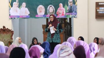 Wabup Intan sangat mengapresiasi semangat gotong royong masyarakat Desa Sodong yang secara konsisten menyelenggarakan santunan anak yatim